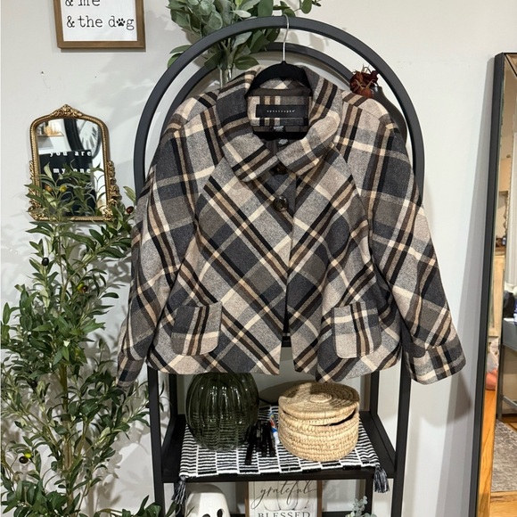 Apostrophe Jackets & Blazers - Apostrophe Checkered Pea Coat - wool blend size large
